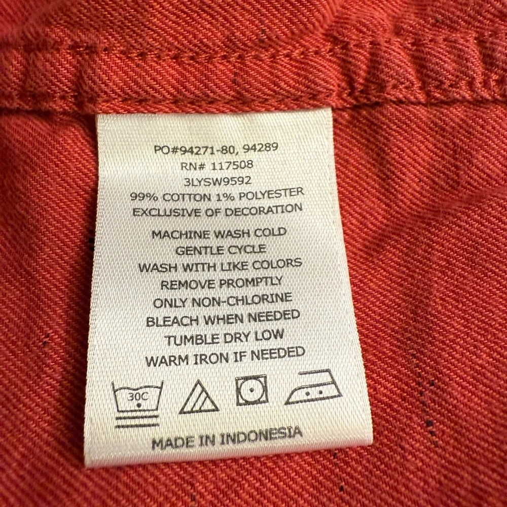 Levi's strauss & co Men's Casual Red Button Down Shirt